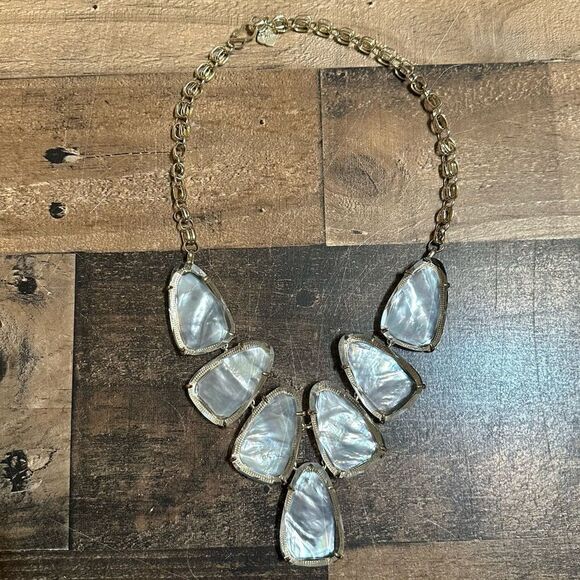 Kendra Scott Ivory Pearl Illusion Harlow - Picture 1 of 2
